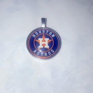 Astros pendant